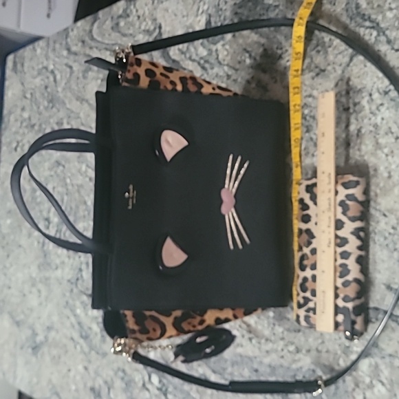 Kate Spade Bag & Wallet Run Wild Large Crossbody Bag - Picture 15 of 16